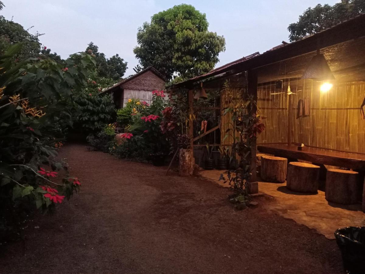 Tribal Village Homestay & Trekking Banlung Ngoại thất bức ảnh