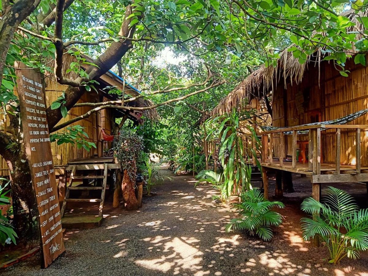 Tribal Village Homestay & Trekking Banlung Ngoại thất bức ảnh